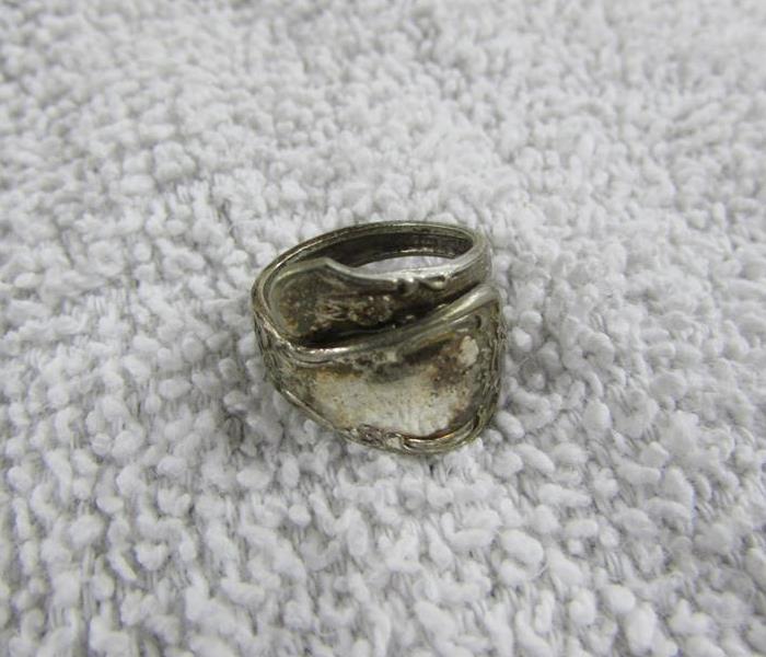 Ring with fire damage